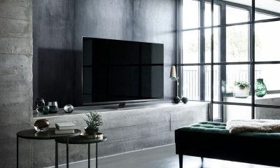 Panasonic-Tx-FXW784-lifestyle