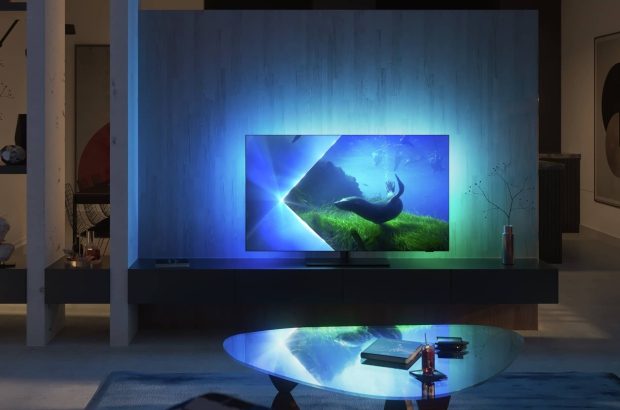 Philips 55OLED808-lifestyle