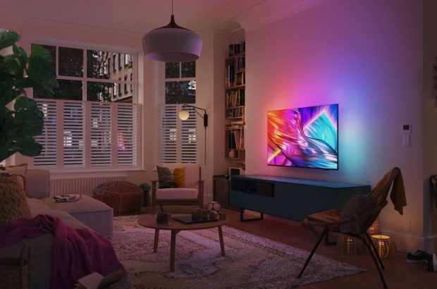 Philips-65PUS8909-lifestyle