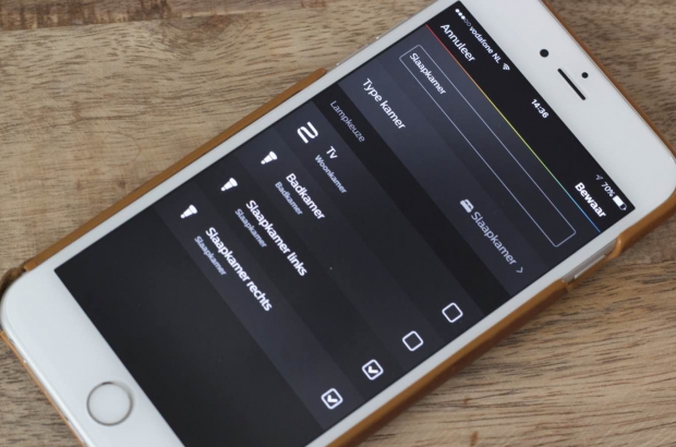 Philips-Hue-review-app-3