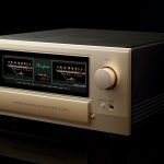 Poulissen-Accuphase_E-5000_front_right