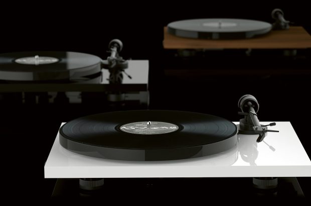 Pro-Ject E1 phono 5