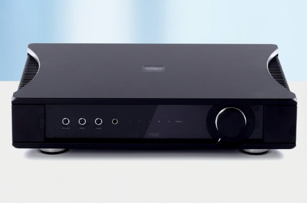 Rega Aethos_A1_LIFESTYLE FRONT