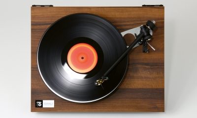 Rega Planar_3_50th_topdown