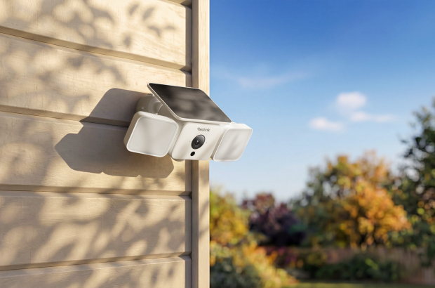 Reolink Solar Floodlight Camera