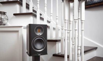 Review Elac Carina