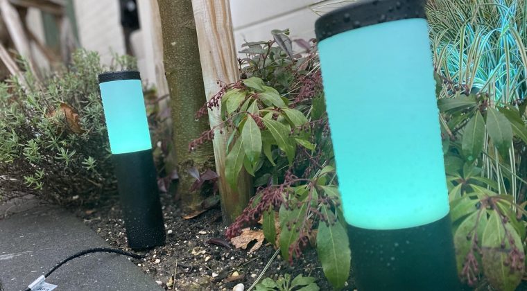 Review Innr outdoor pedestal