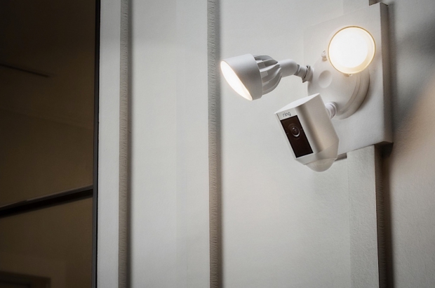 ring-floodlight-cam-a