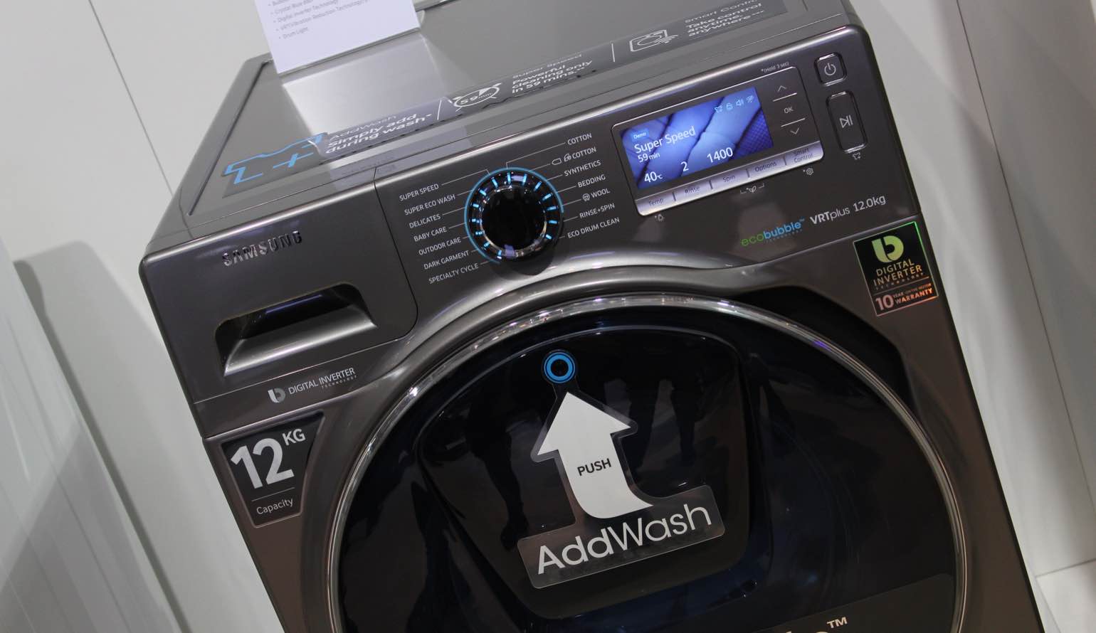 Samsung geeft slimme 'Addwash'-wasmachine een extra deurtje FWD