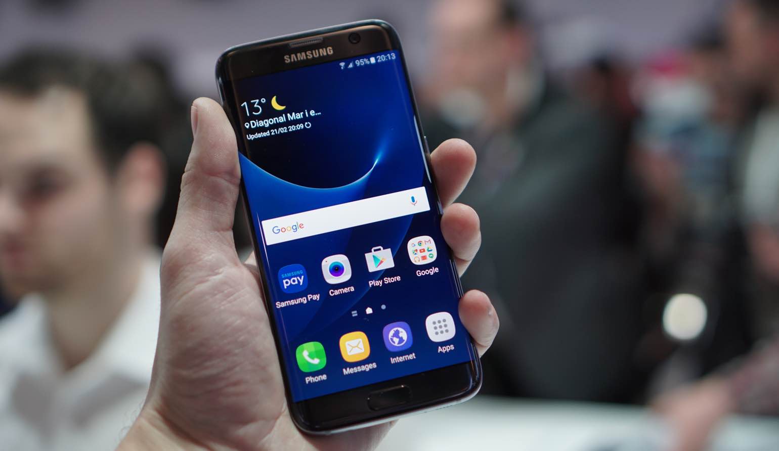 Reserveren gebed Plaatsen Samsung Galaxy S7 Edge kopen: pre-orders van start | FWD