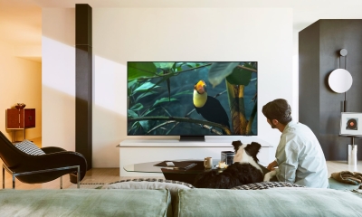 Samsung-QE65S95F-lifestyle