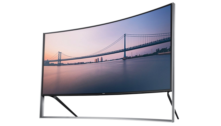 Samsung UE105S9W: 105-inch gebogen UHD tv met 21:9 beeldverhouding | FWD