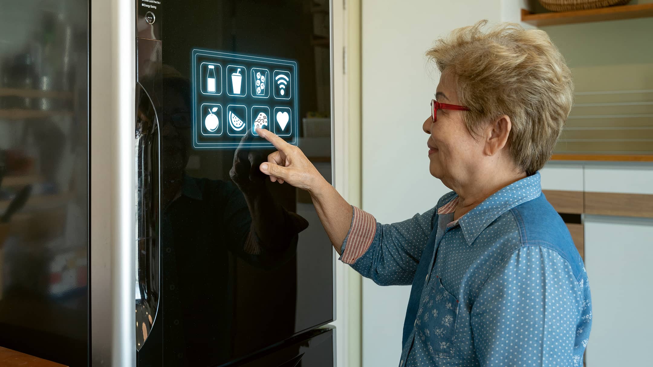 Het senioren smarthome: Comfortabel, gezond en veilig leven voor de ... - Managing Manager Electronics Senior Home