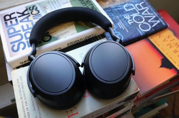 Sennheiser Momentum 4 Wireless2