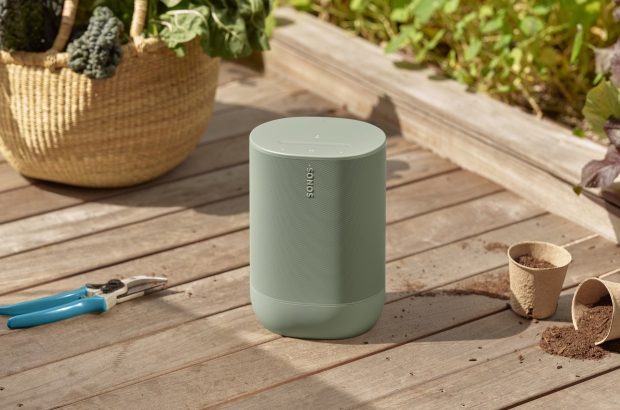 Sonos Move 2 lifestyle-2