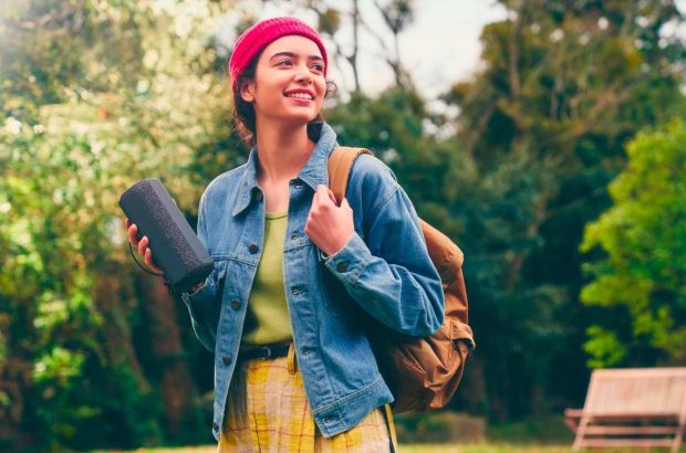 Sony XE300 luidspreker 1