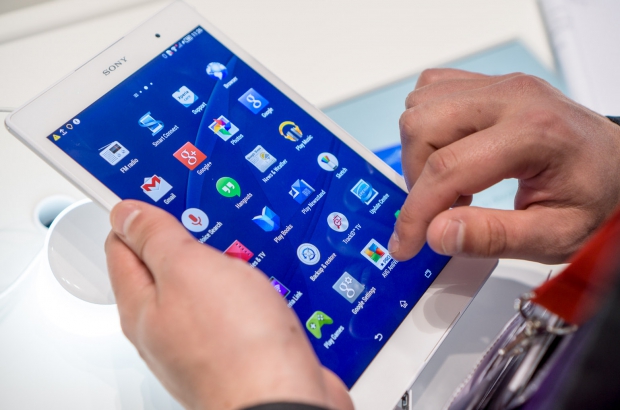Sony Xperia Z3 Compact tablet 3 of 4)