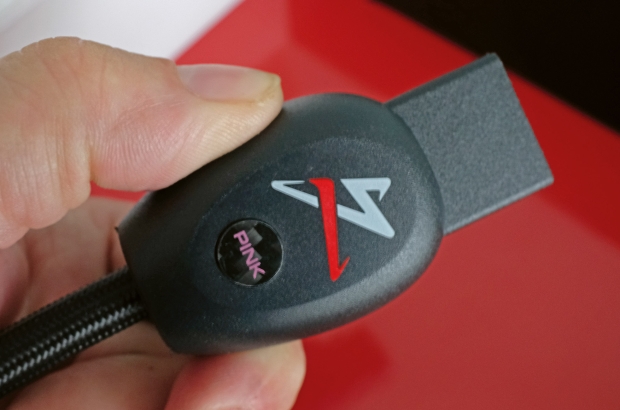 Synergistic Research Pink AC_Carbon