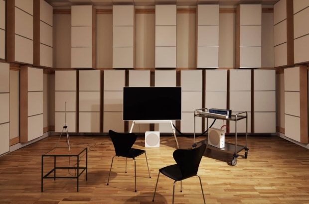 TCL Bang Olufsen