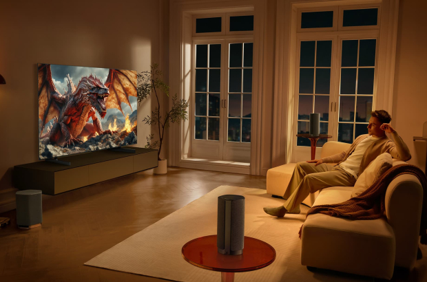TCL-Z100_Lifestyle