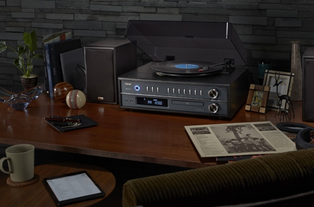 TEAC LP-P1000