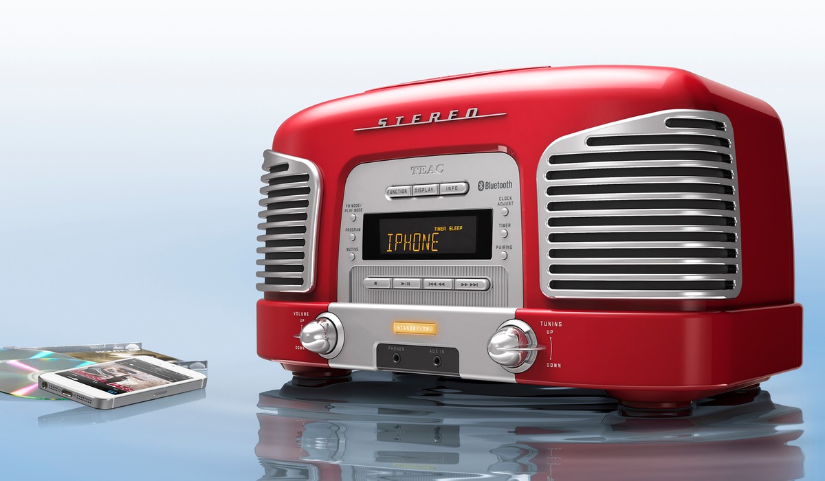 TEAC introduceert radio cd-speler met retro-uiterlijk en Bluetooth FWD