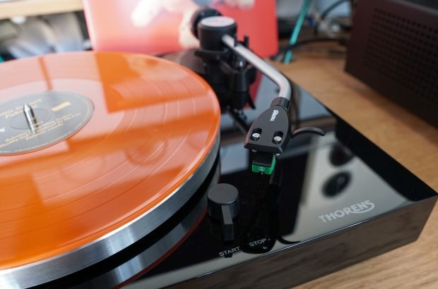 Thorens TD 204