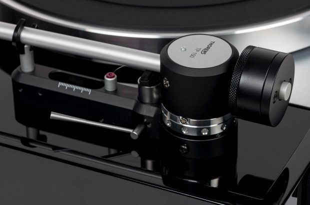Produktfotos Thorens TD1500 BLK HGL