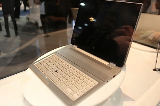 Toshiba-hybride-concept