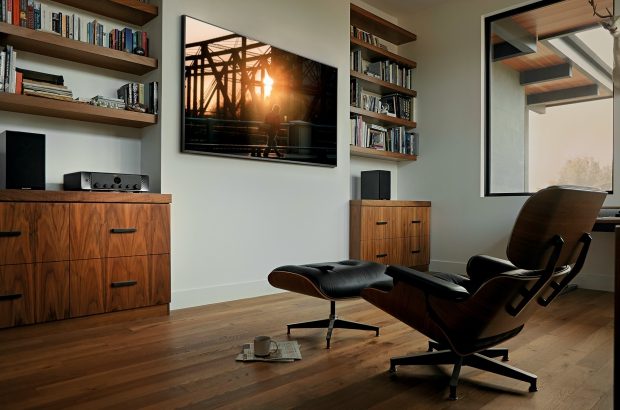 Trends_Hifi_Marantz_Model40n_Home_Theater_Black_In-situ_005