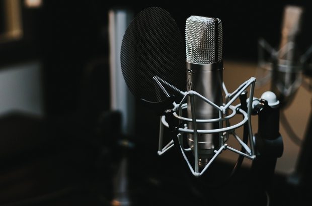 VoiceOver_X_microphone-mic