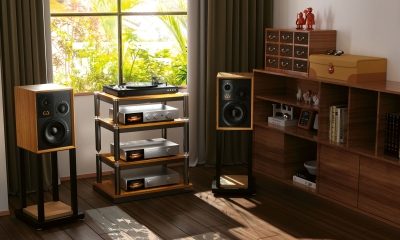 Wharfedale Super Denton_Red_Lifestyle