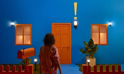 WiZ-Smart-Outdoor-Light-With-Camera-Lights-On-When-Motion-Detected-1B-Icons-16×9-New