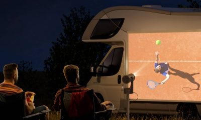 Xgimi_MoGo3Pro-lifestyle