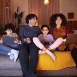 Ziggo familie huiskamer