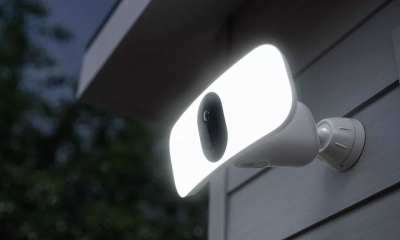 arlo-pro-3-floodlight-camera-ces-2020