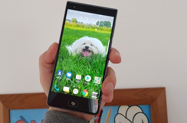 blackberry-motion-foto-1