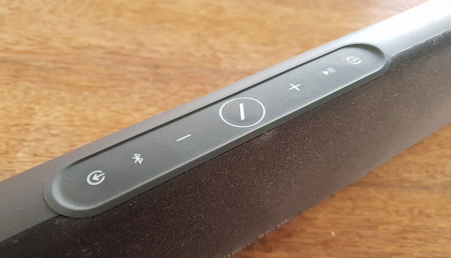 Review Harman Kardon Omni Bar Plus te dure soundbar FWD
