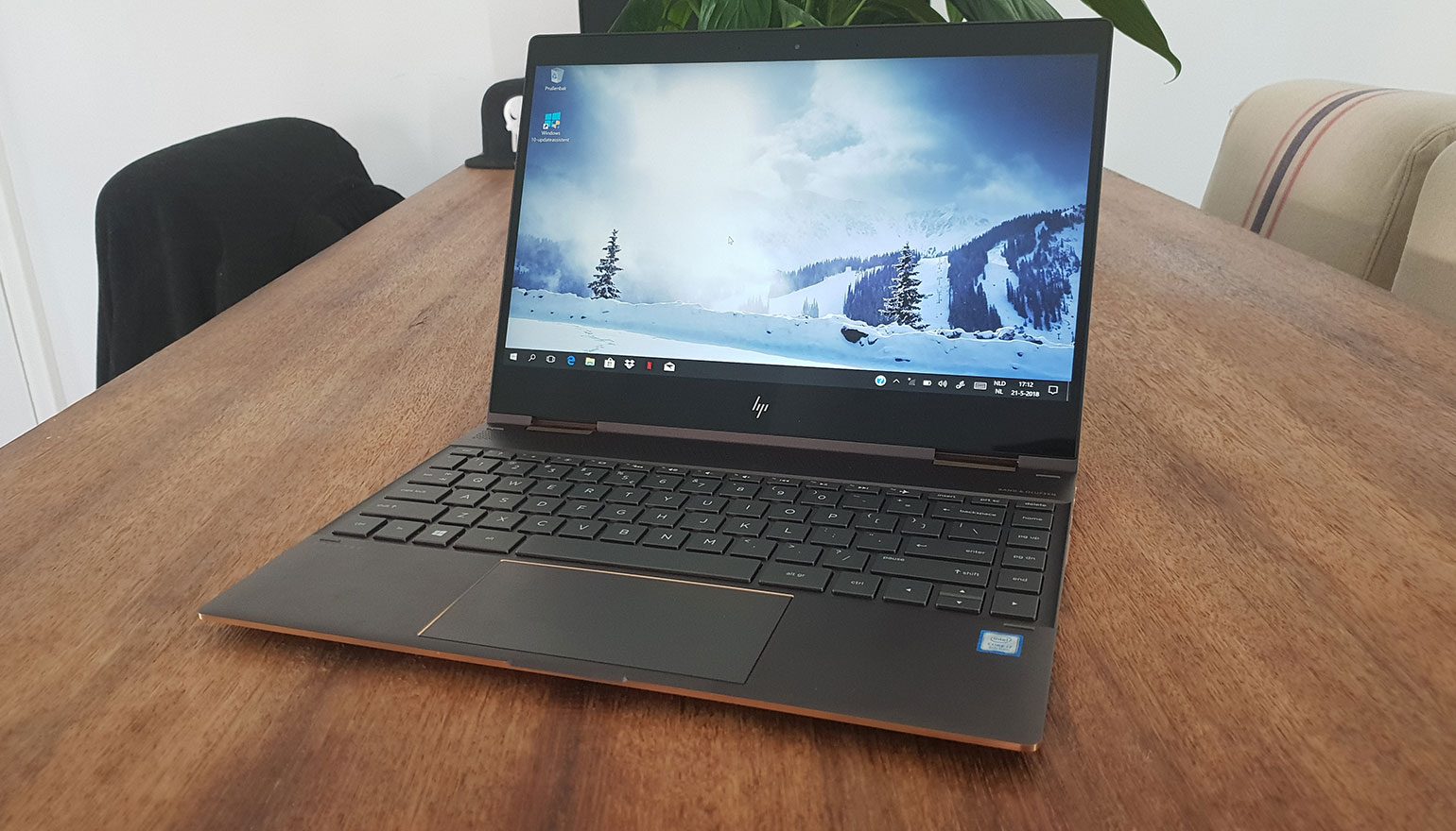 Review: HP Spectre x360 (13-ae0xx) | FWD