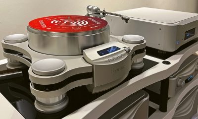 iEar-Show_Set 2 TT Closeup schuin