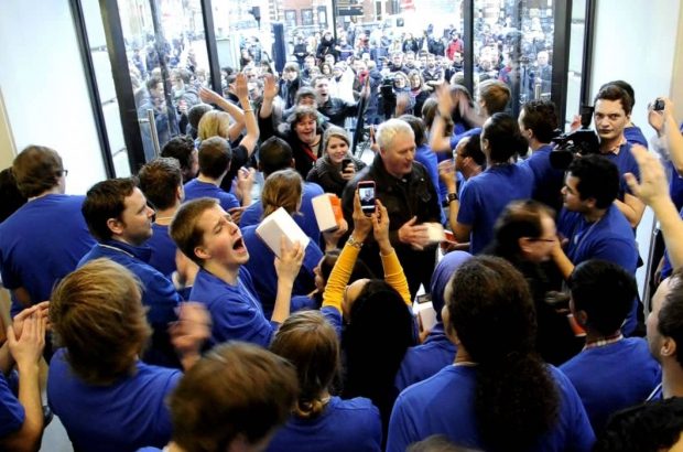 iPhone 6S Apple Store