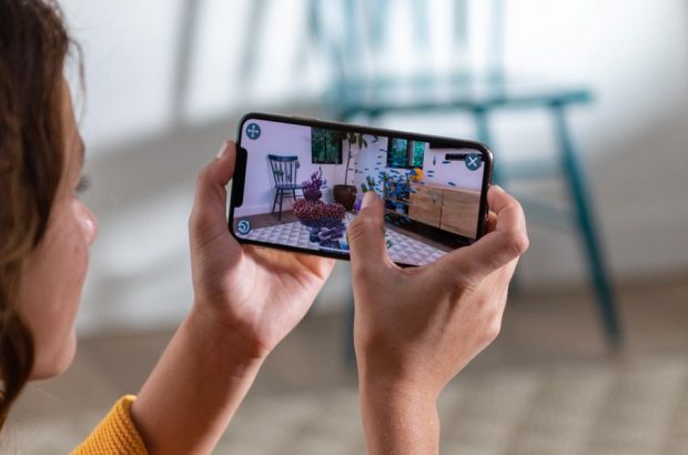 iPhone-Xs-1