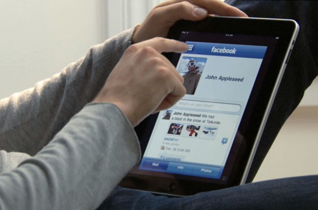 ipad-facebook