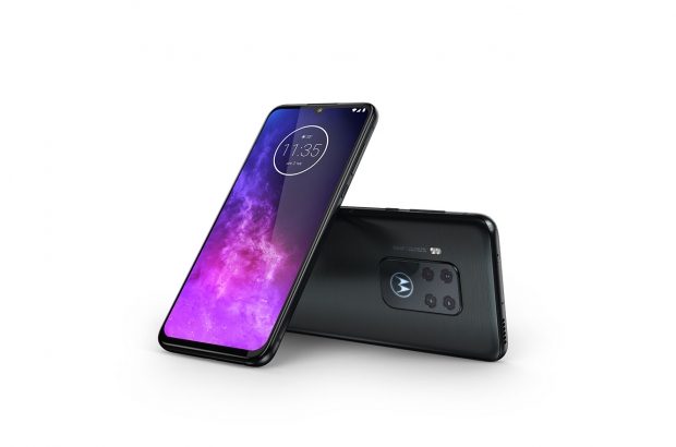 motorola-one-zoom-1