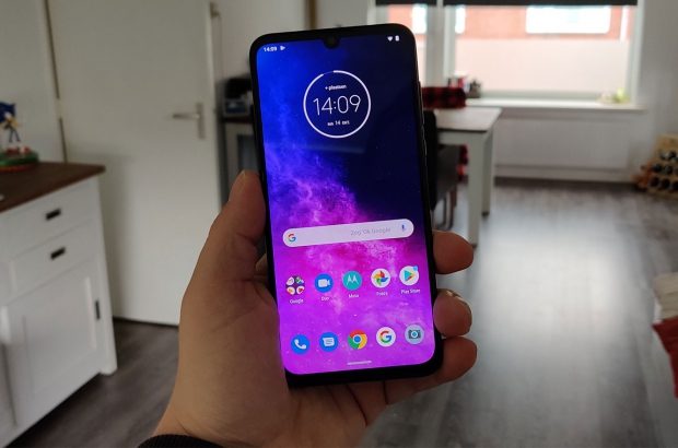 motorola-one-zoom-foto-1