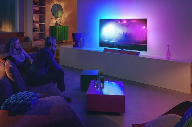 philips_65oled937-lifestyle