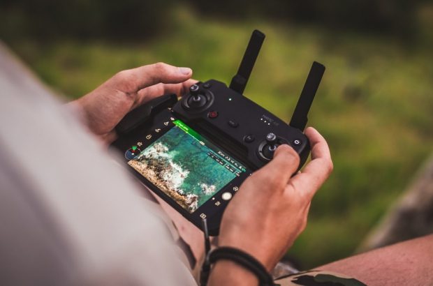 photo-1523346679608-dbbfe6c549d4