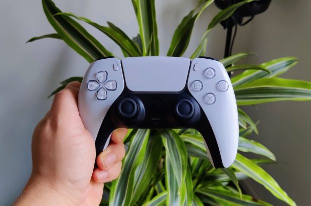 PS 5 controller