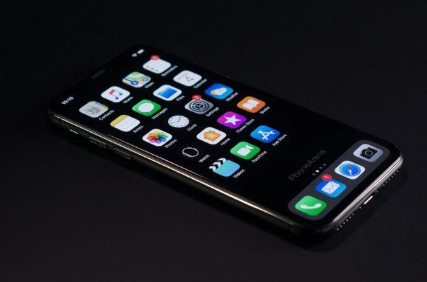 render-iphone-11-1
