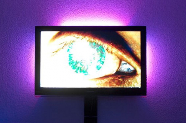 revoltec_backlight_tv